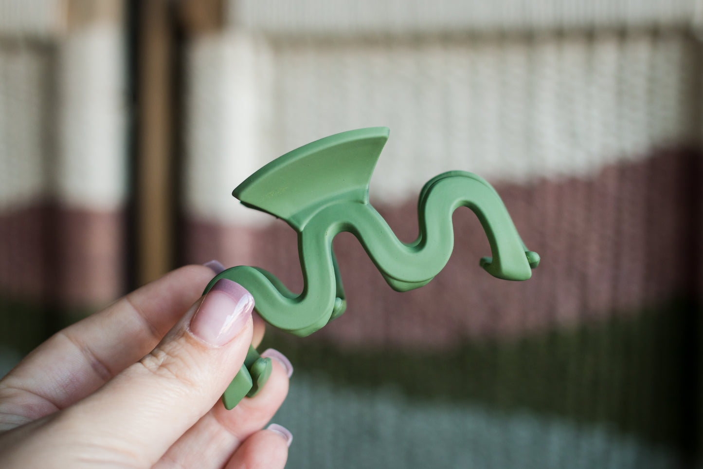 Squiggle Clip | Color Options