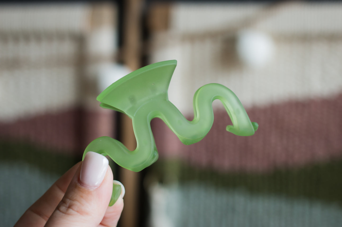 Squiggle Clip | Color Options